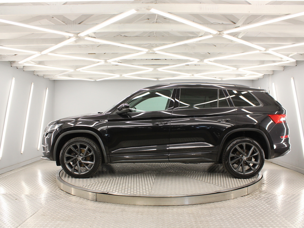 Skoda Kodiaq Suv MK68AVN Black #3