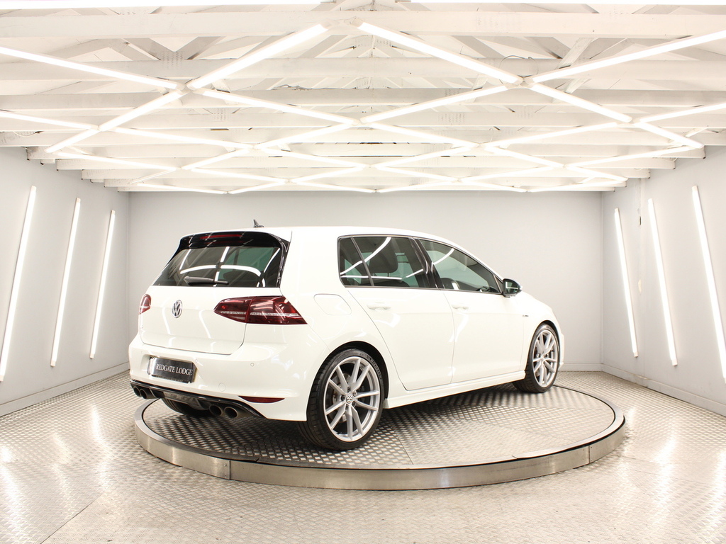Volkswagen Golf Hatchback NU16TXD White #4