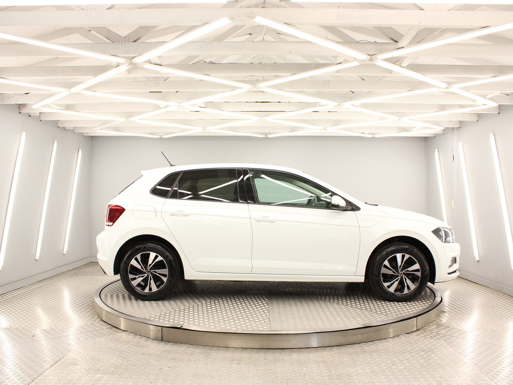 Volkswagen Polo Hatchback PF21OMO White #2