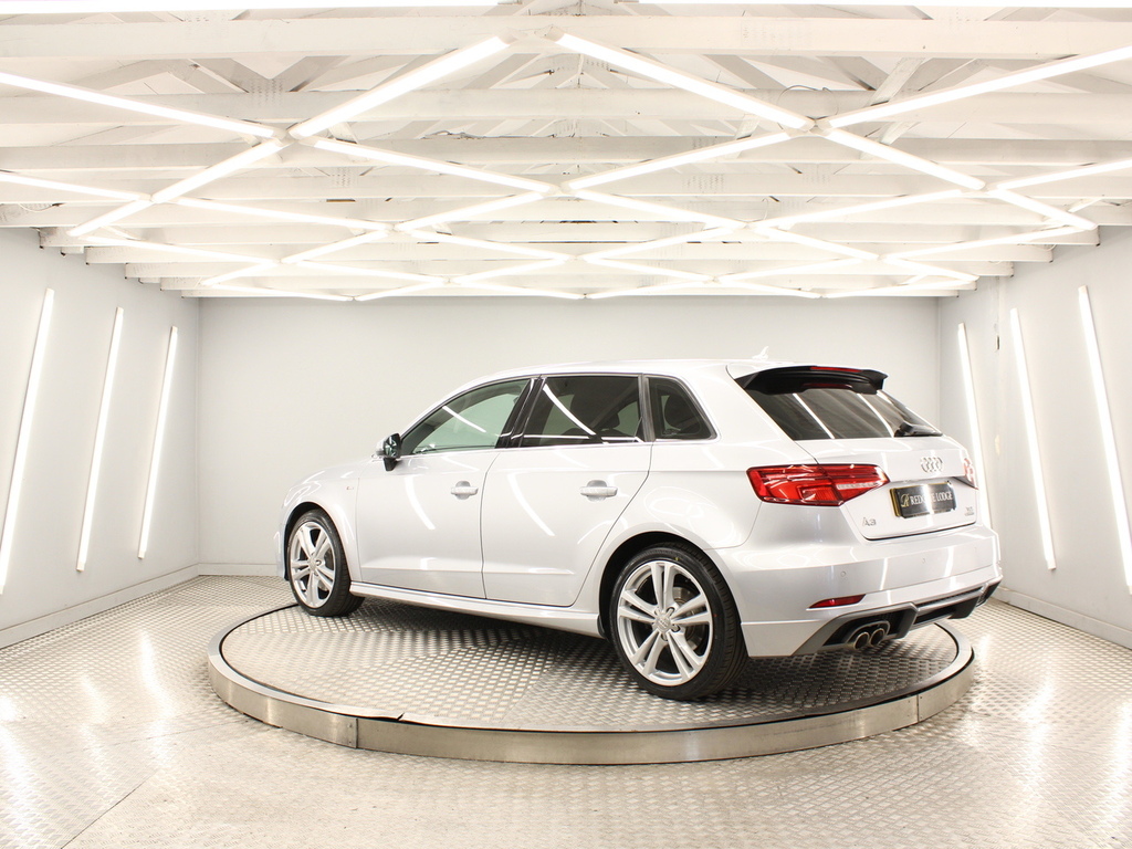 Audi A3 Hatchback OV18UXP Silver #4