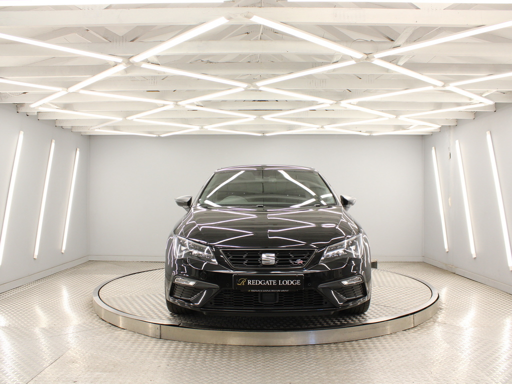 Seat Leon Hatchback AF69XSW Black #5