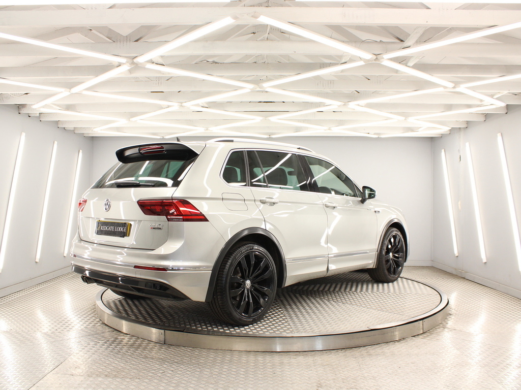 Volkswagen Tiguan Suv M90TJD Silver #4
