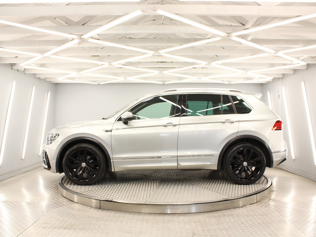 Volkswagen Tiguan Suv M90TJD Silver #3