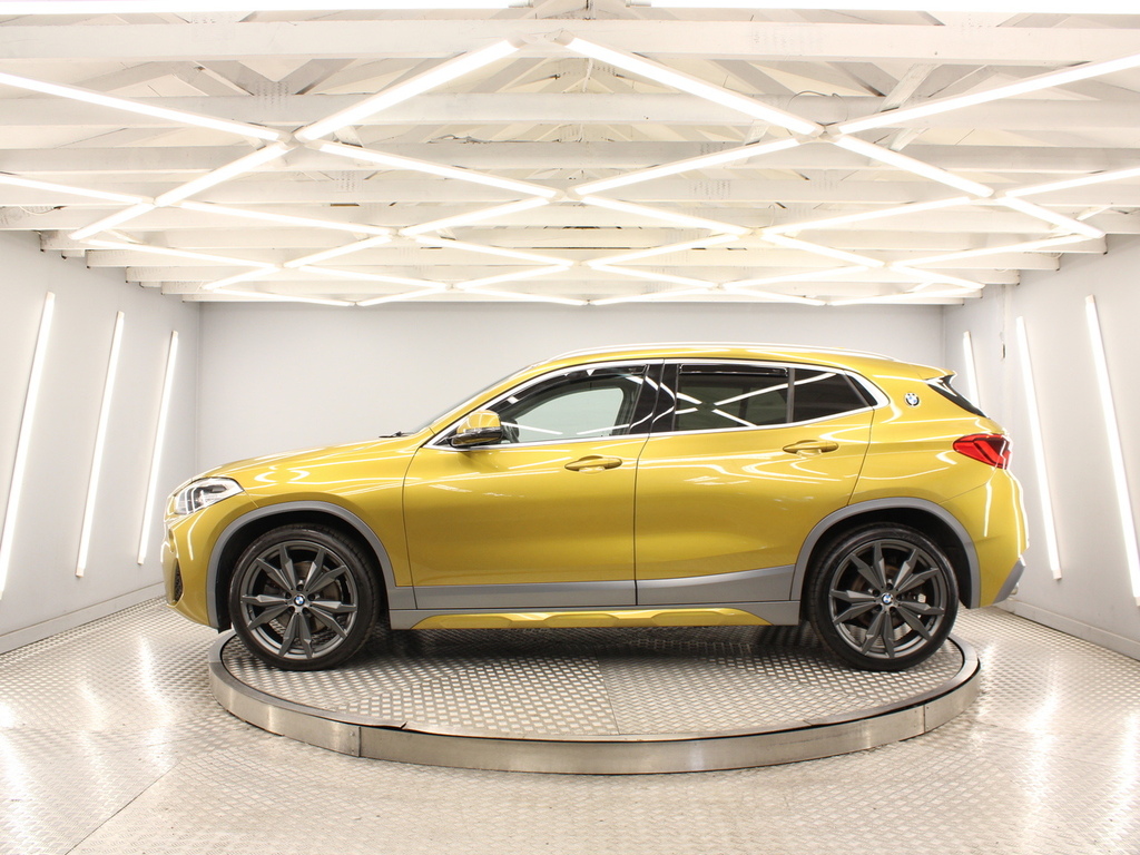 BMW X2 Suv LG69FSK Gold #3
