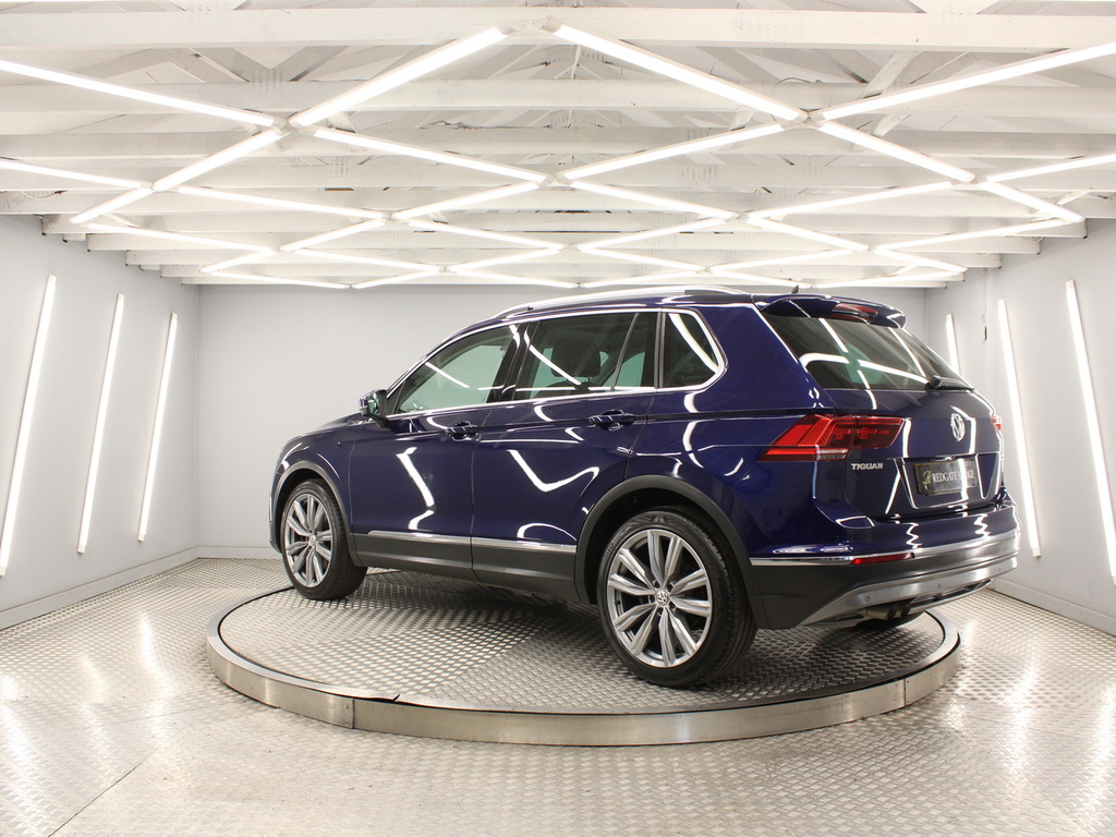 Volkswagen Tiguan Suv KK68LKD Blue #5