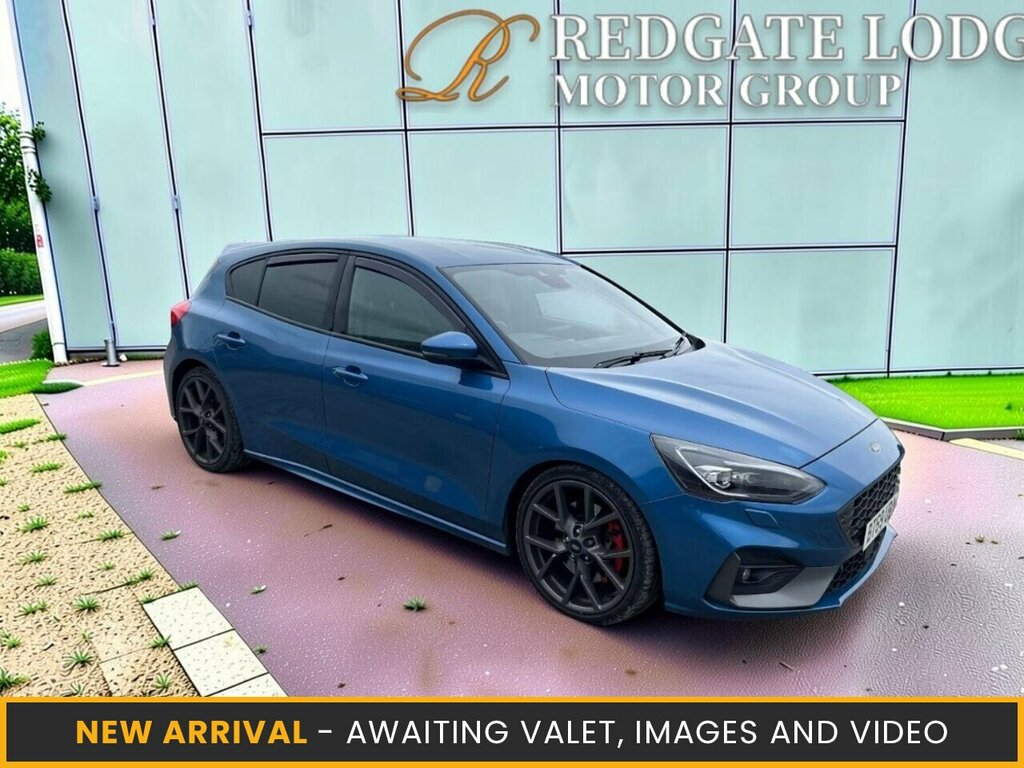 Ford Focus Hatchback Blue