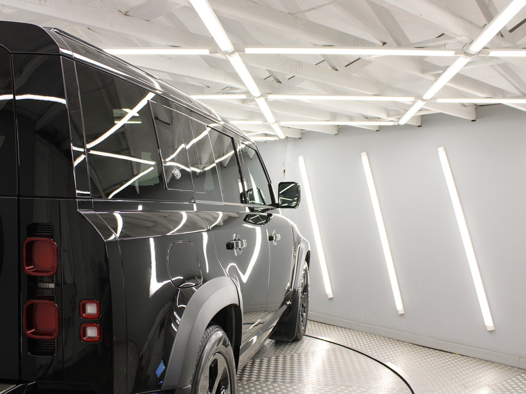 Land Rover Defender 110 D250 Mhev X-dynamic Se Black #50