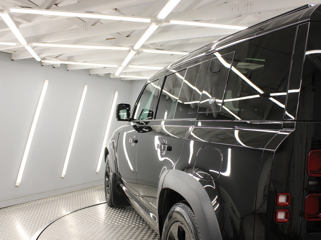 Land Rover Defender 110 D250 Mhev X-dynamic Se Black #52