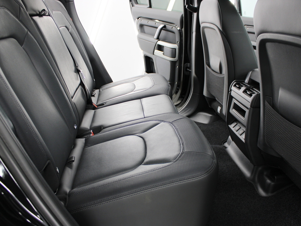 Land Rover Defender 110 D250 Mhev X-dynamic Se Black #21