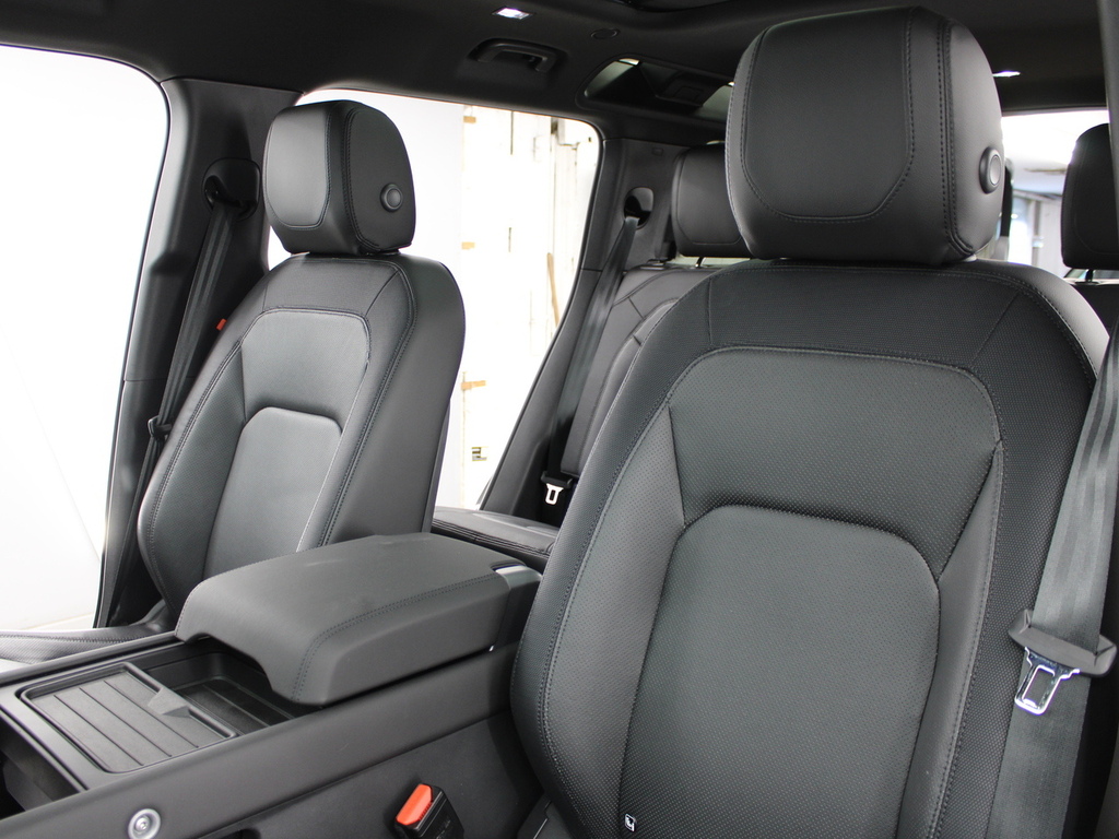 Land Rover Defender 110 D250 Mhev X-dynamic Se Black #16