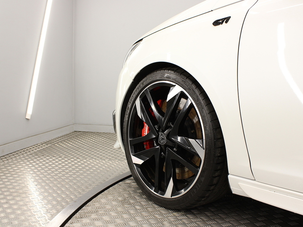 Peugeot 308 Gt White #60