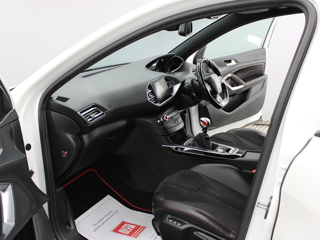 Peugeot 308 Gt White #44