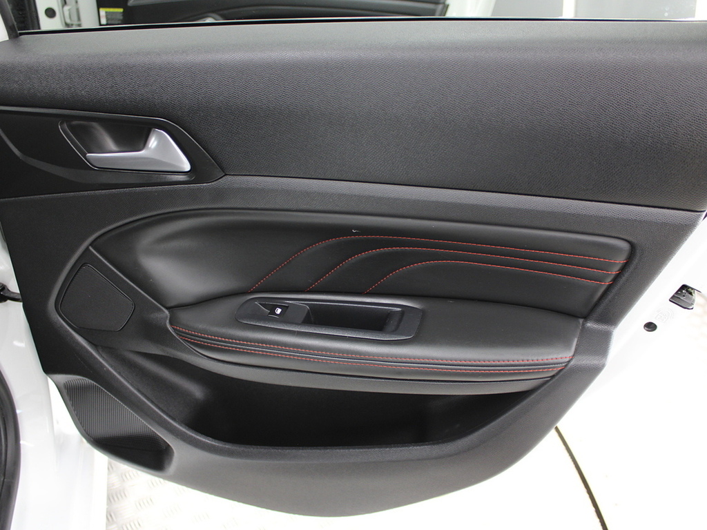 Peugeot 308 Gt White #18