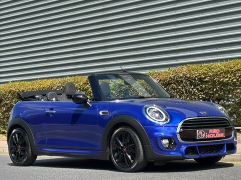 Mini Convertible Cooper Blue