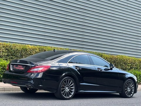 Mercedes-Benz CLS Cls220 D Amg Black #6
