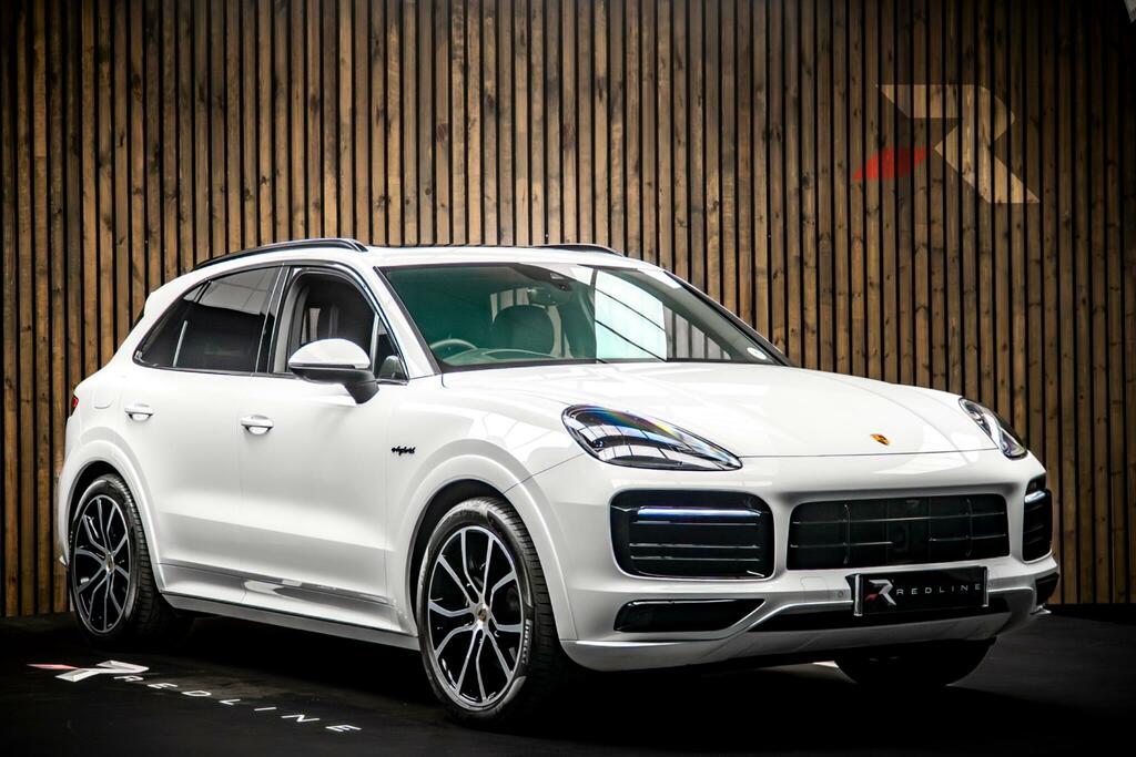 Porsche Cayenne 3.0 V6 E-hybrid 17.9Kwh Platinum Edition Tiptronic White