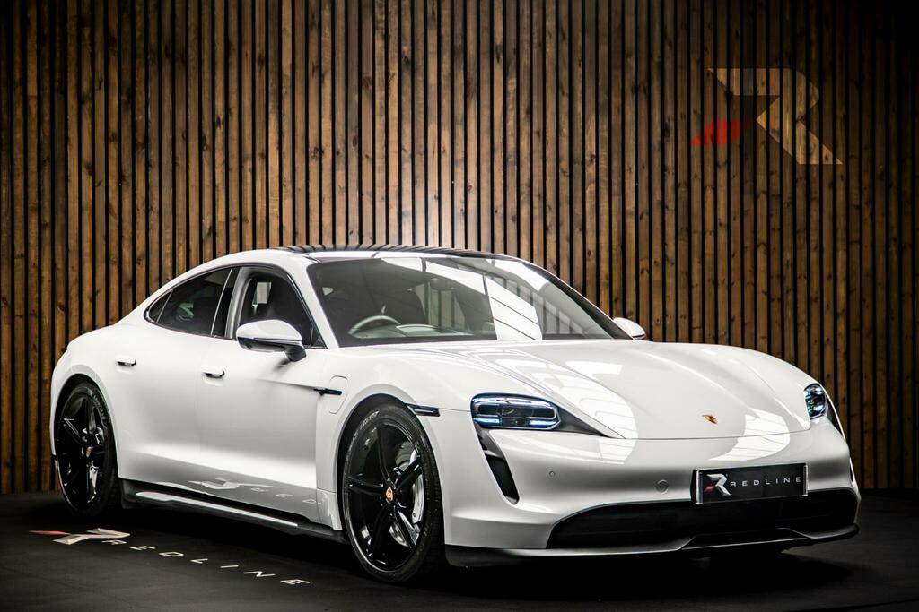 Porsche Taycan Performance 79.2Kwh 4S 4Wd 11Kw Charger White