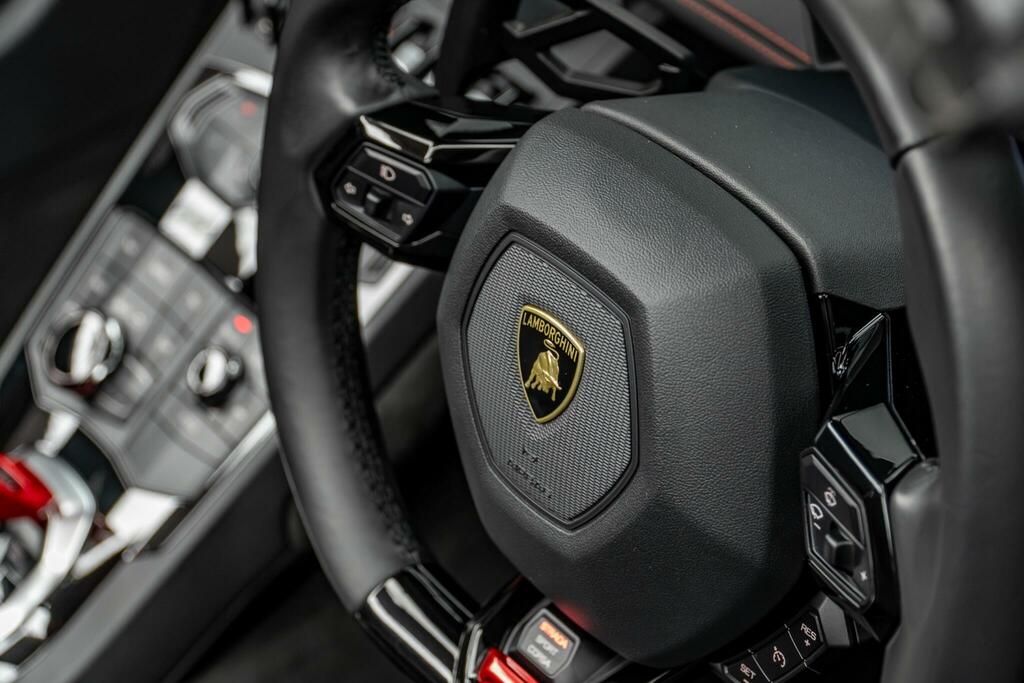Lamborghini Huracan Huracan Lp 610-4 Black #36