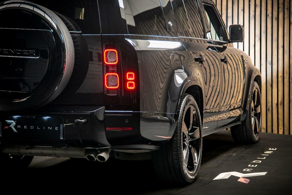 Land Rover Defender 130 X-dynamic Hse Grey #20