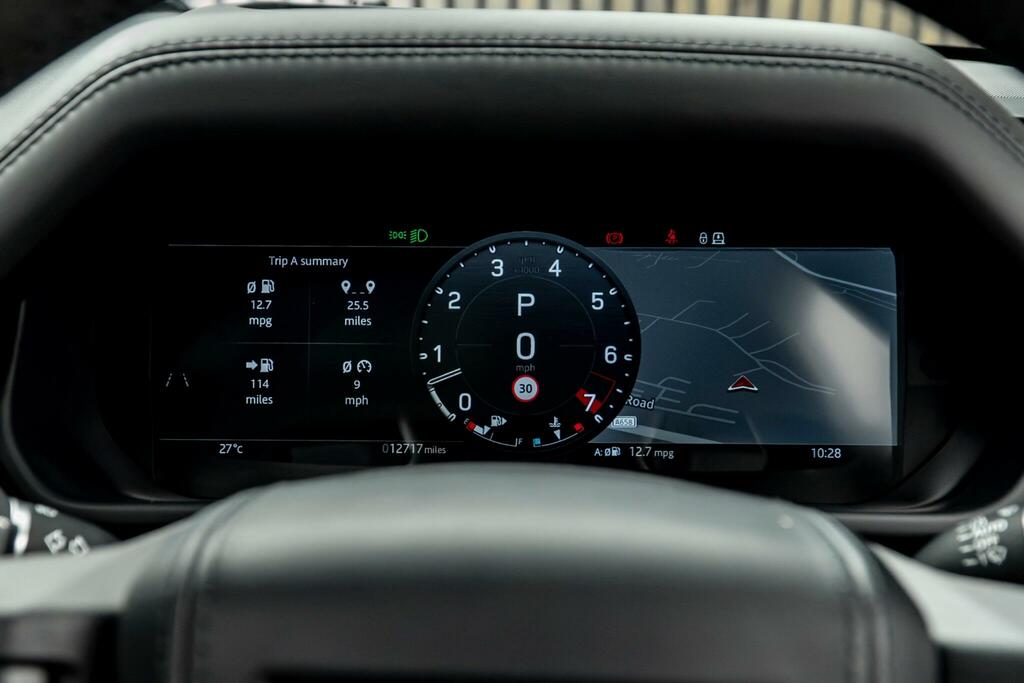 Land Rover Defender 130 X-dynamic Hse Grey #34