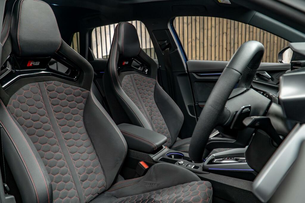 Audi RS3 2.5 Tfsi Carbon Black Sportback S Tronic Quattro E Blue #2