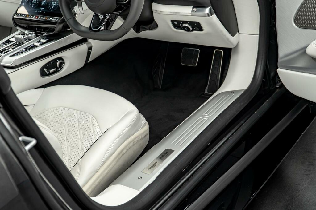 Aston Martin Vanquish Automatic Grey #49