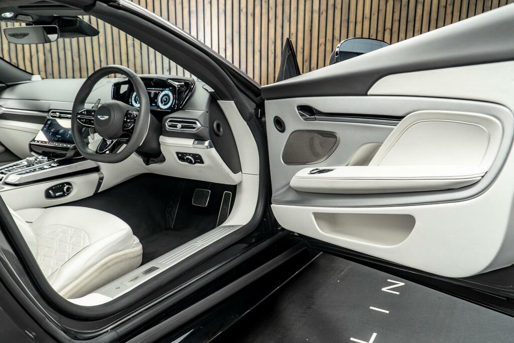 Aston Martin Vanquish Automatic Grey #34