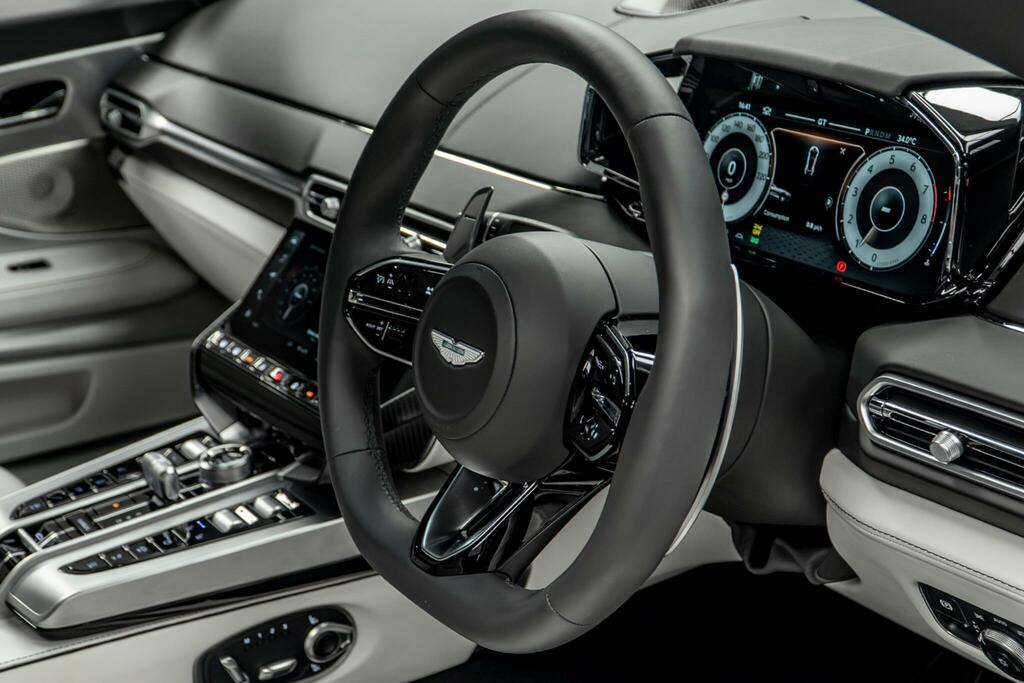 Aston Martin Vanquish Automatic Grey #31