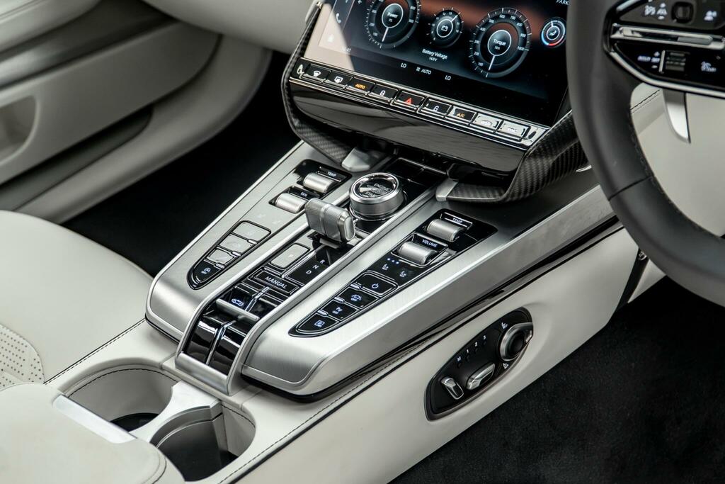 Aston Martin Vanquish Automatic Grey #37