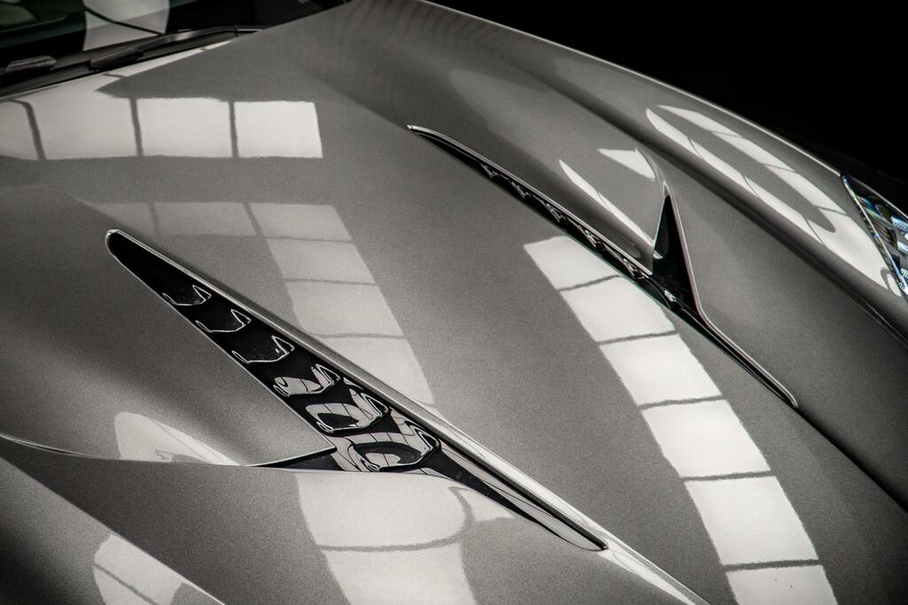 Aston Martin Vanquish Automatic Grey #13