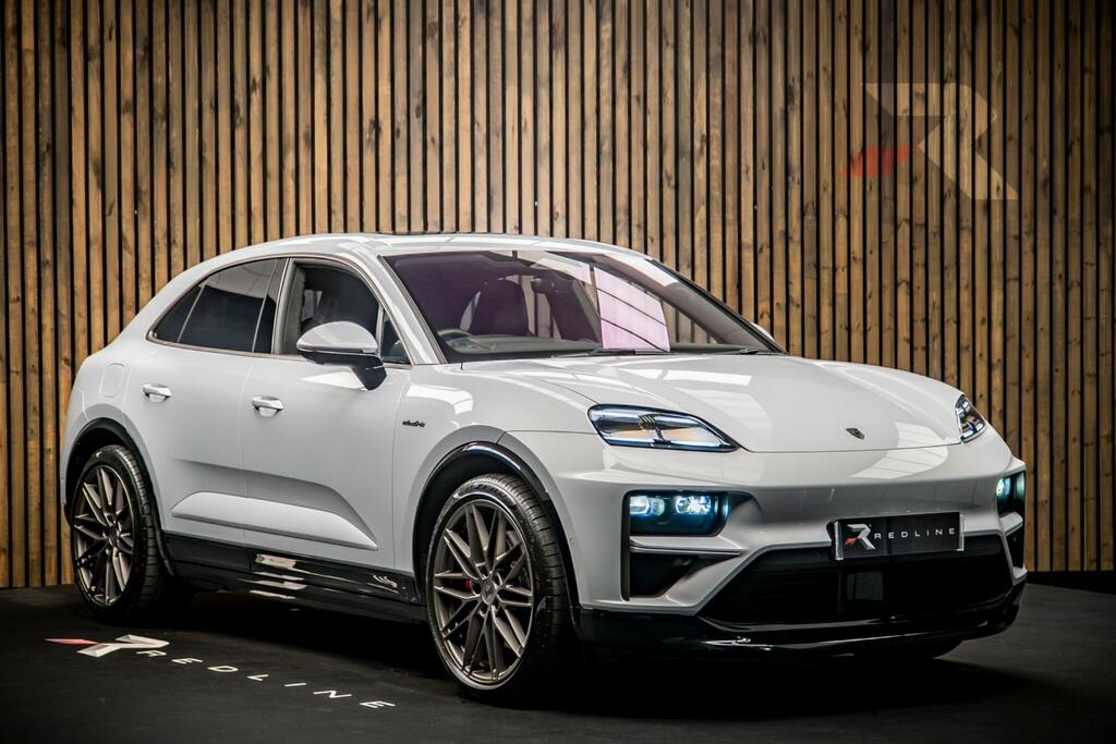 Porsche Macan 100Kwh Turbo 4Wd Grey