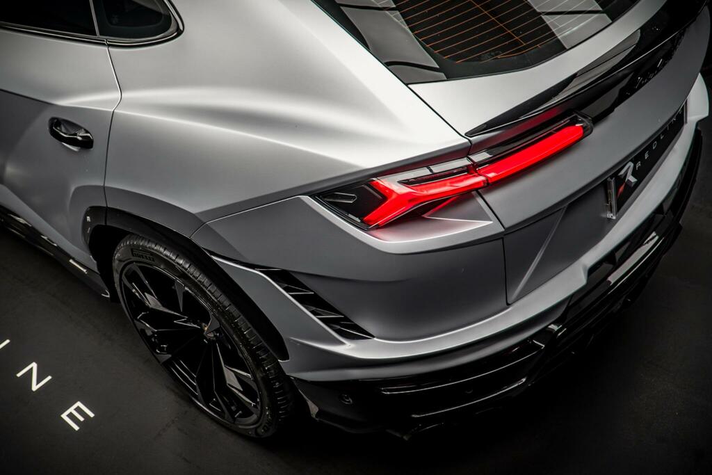Lamborghini Urus 4L V8 S Black #19
