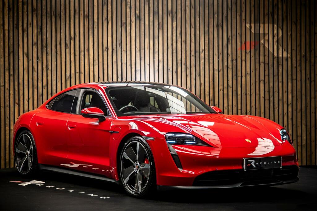 Porsche Taycan Performance Plus 93.4Kwh 4S 4Wd Red