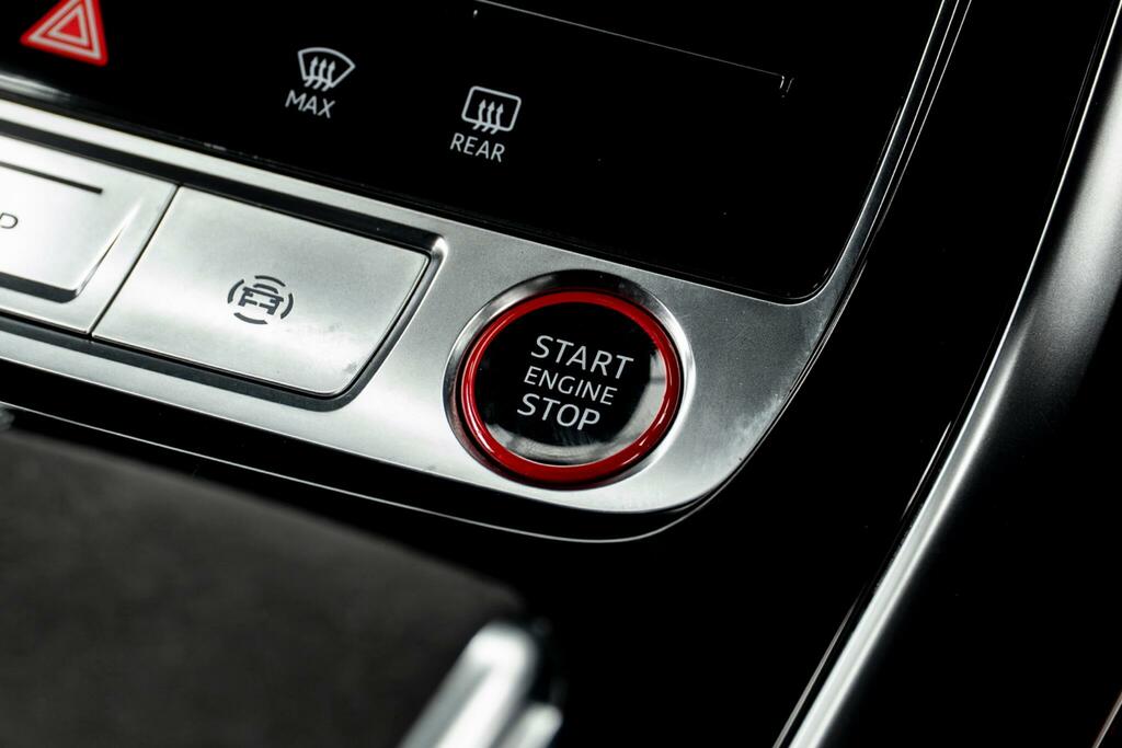 Audi RSQ8 Suv Launch Edition 600 Ps Tiptronic Black #43