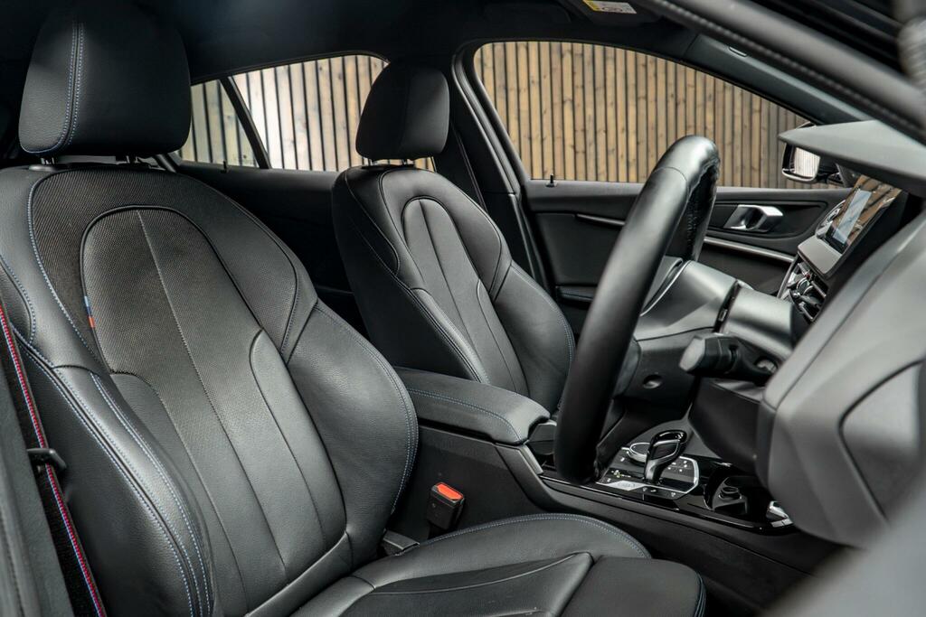 BMW 1 Series 1.5 118I M Sport Lcp Dct Euro 6 Ss SN23BBP Black #2
