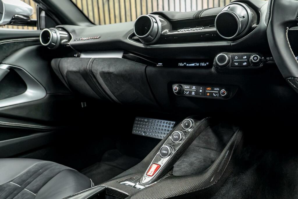 Ferrari 812 Superfast 812 Superfast #26