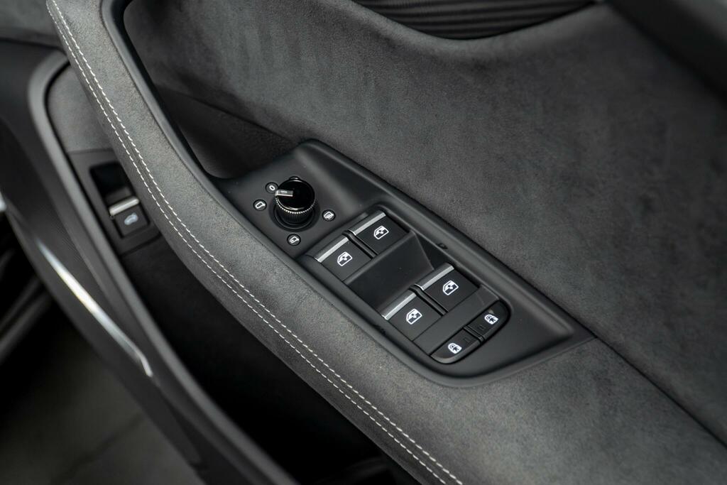 Audi RSQ8 Tfsi Quattro Launch Edition Tiptronic Grey #32