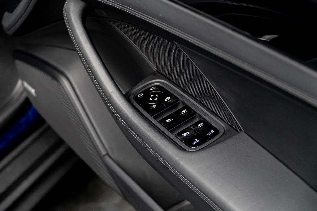 Porsche Panamera 4S Pdk #32