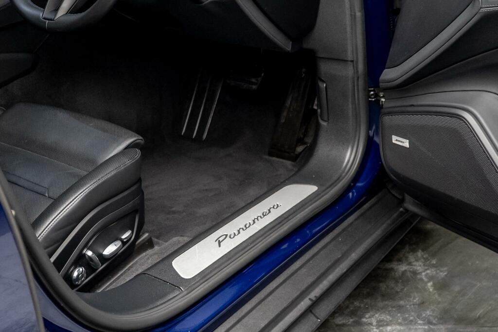 Porsche Panamera 4S Pdk #46
