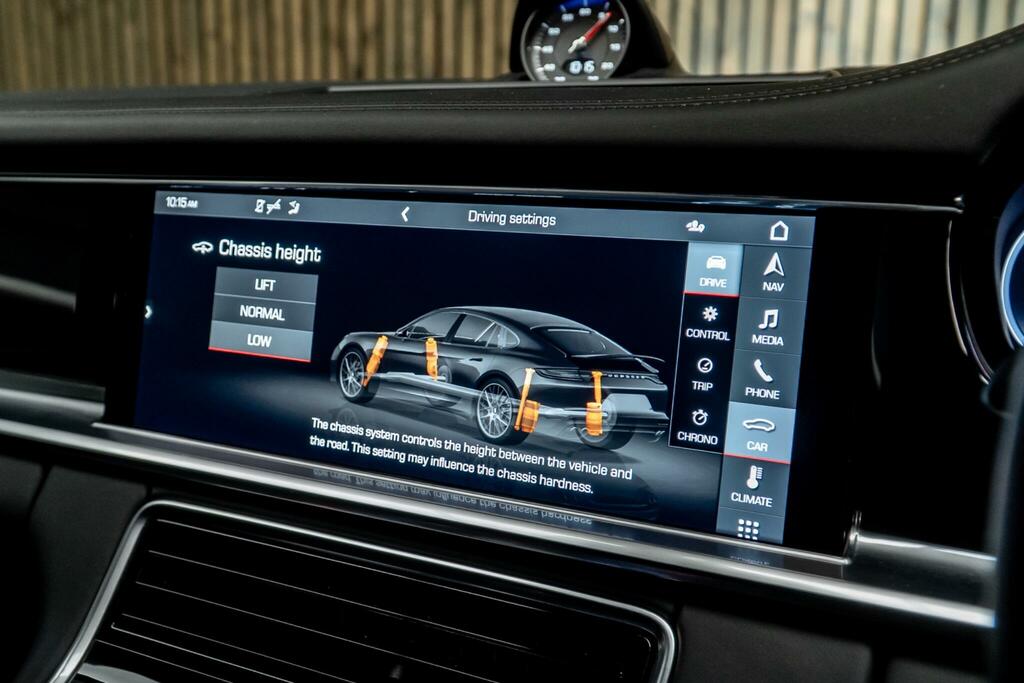 Porsche Panamera 4S Pdk #40