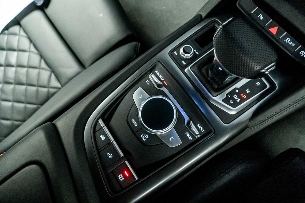 Audi R8 R8 Performance Carbon Black V10 Quattro S-a Grey #39