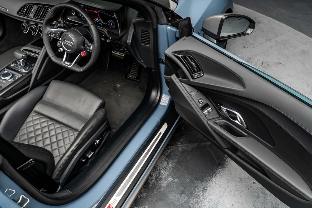 Audi R8 R8 Performance Carbon Black V10 Quattro S-a Grey #31