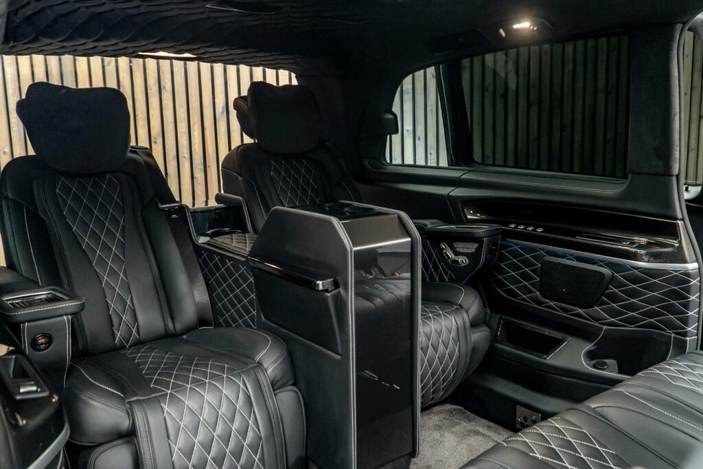 Mercedes-Benz V Class V 300 D Amg Black #38