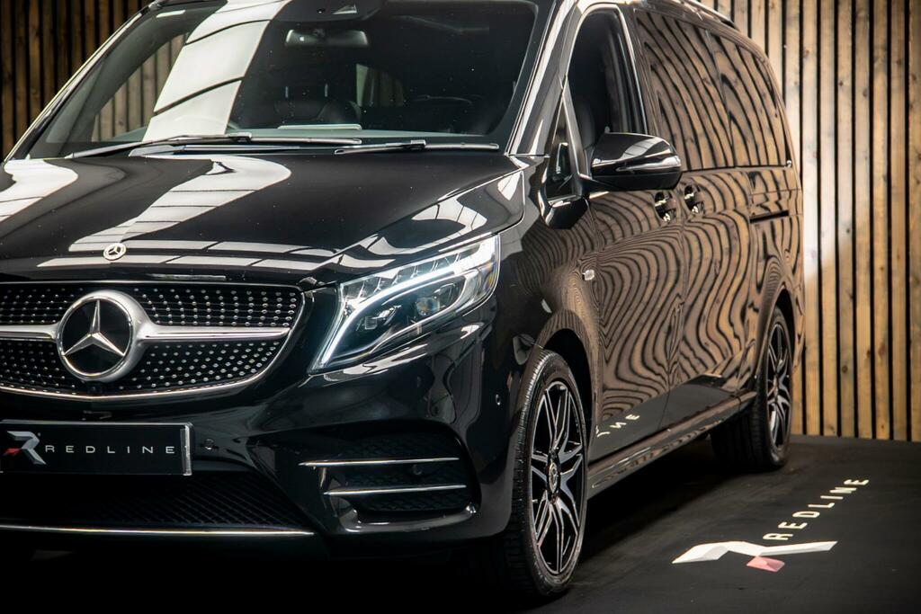 Mercedes-Benz V Class V 300 D Amg Black #12