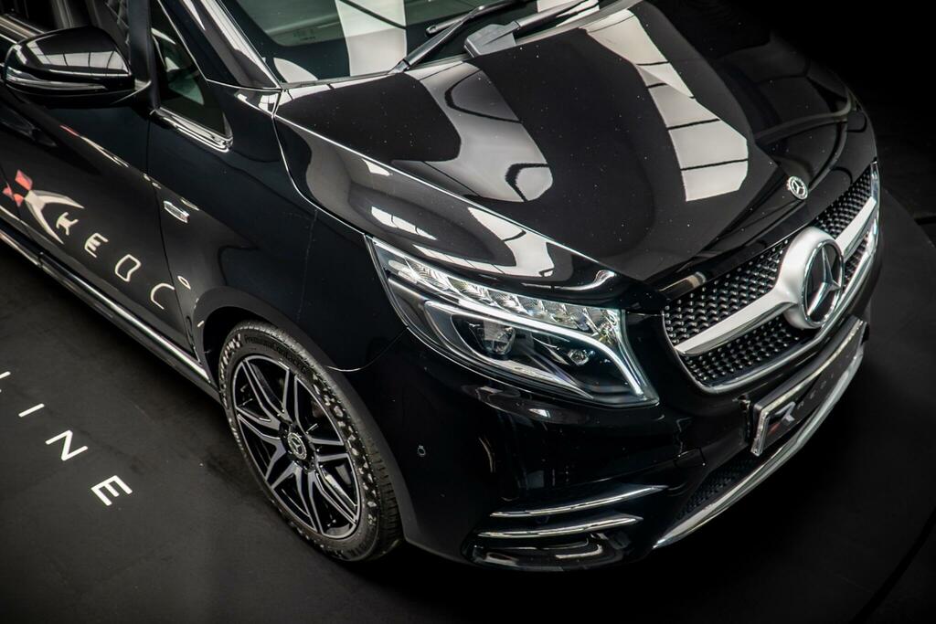 Mercedes-Benz V Class V 300 D Amg Black #10