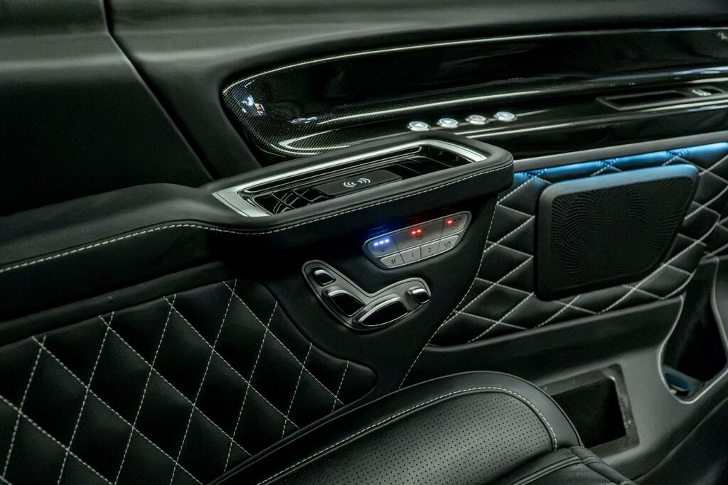 Mercedes-Benz V Class V 300 D Amg Black #41
