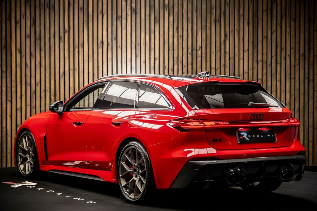 Audi RS5 2.9 Tfsi V6 25.9Kwh Carbon Black Tiptronic Quattro Red #3
