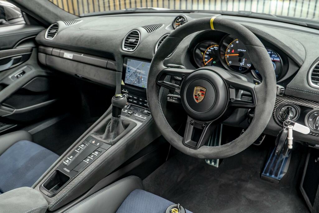 Porsche 718 Cayman Cayman Style Edition Grey #19