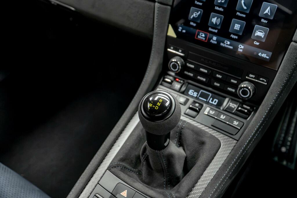 Porsche 718 Cayman Cayman Style Edition Grey #30