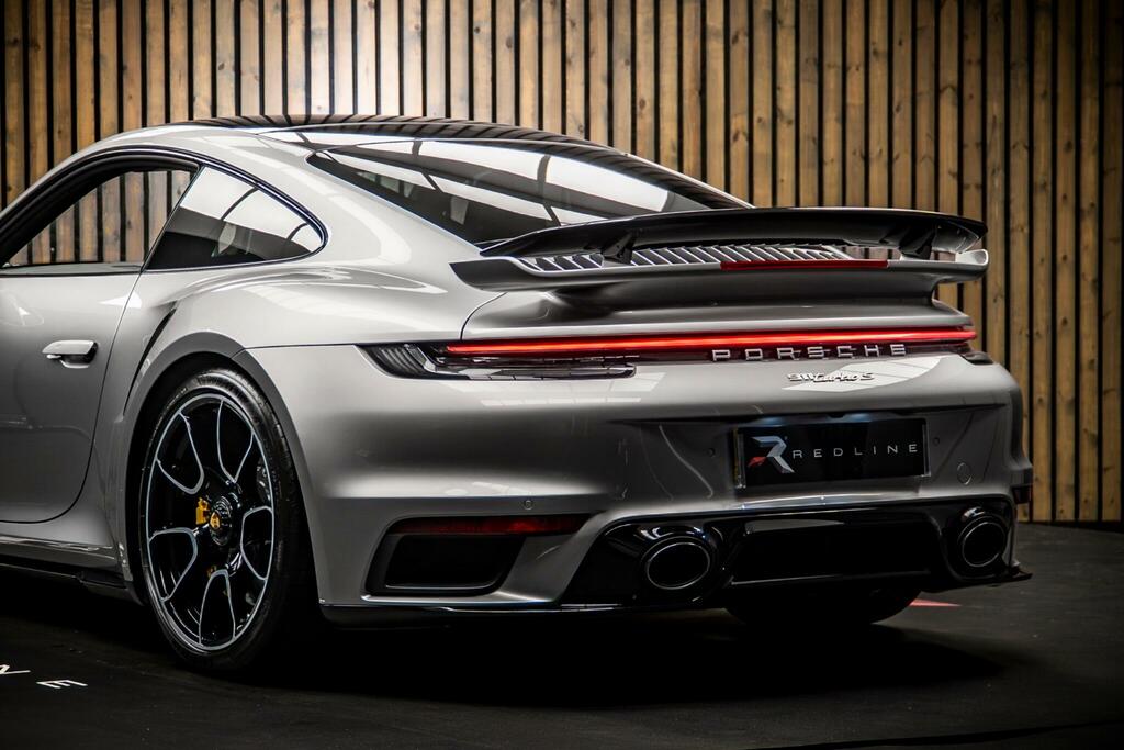 Porsche 911 911 Carrera Gts S-a Grey #20
